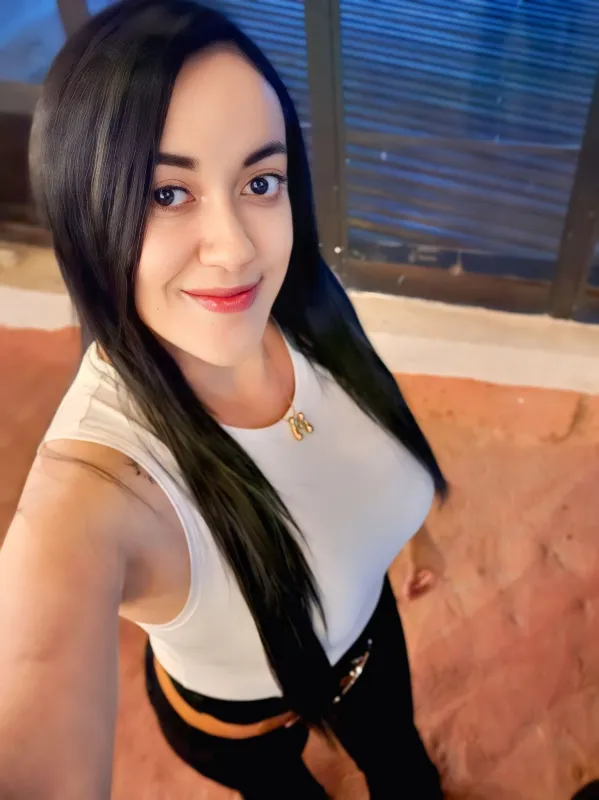 Iris Linares
