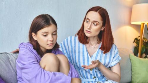 Evita estos errores como madre o padre de un adolescente